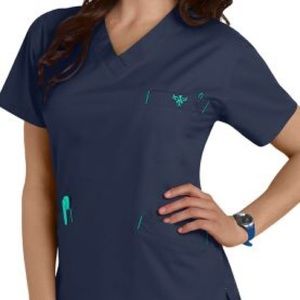 Med Couture signature Classic V-Neck Top
